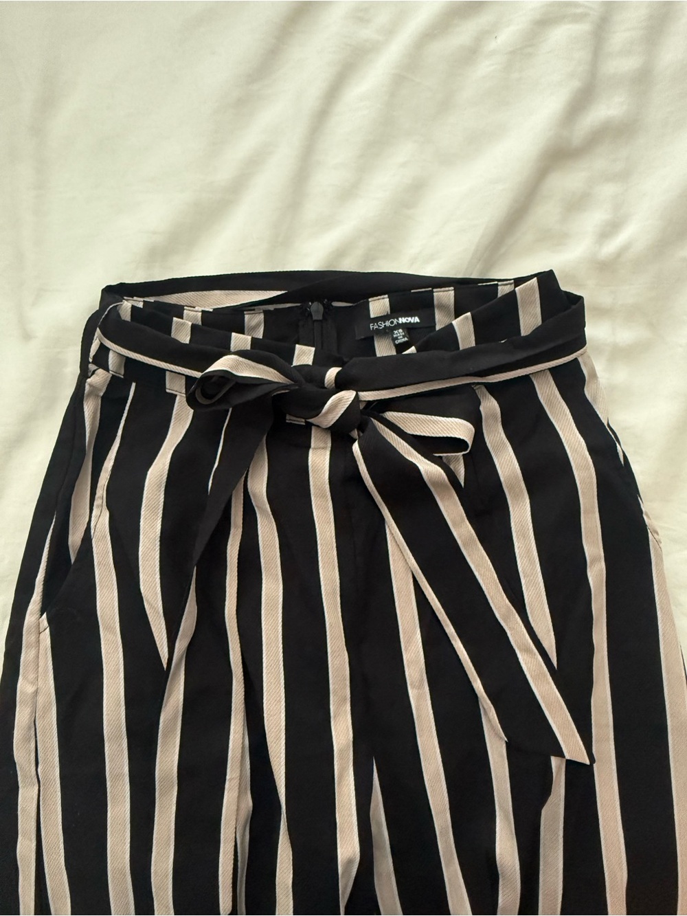 Fashion Nova Black & Cream Striped Tie-Waist Pants